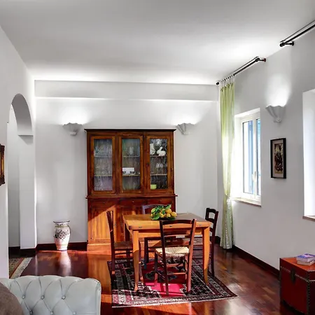 Caruso 1 By Villasandco Rentalsorrento 아파트 소렌토