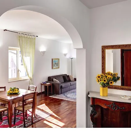 아파트 Caruso 1 By Villasandco Rentalsorrento *